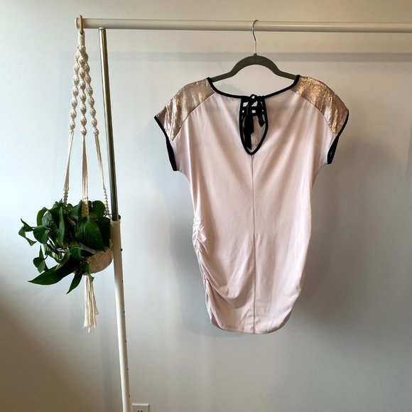 Thyme Maternity Light Pink Sequin Top - Picture 2 of 4